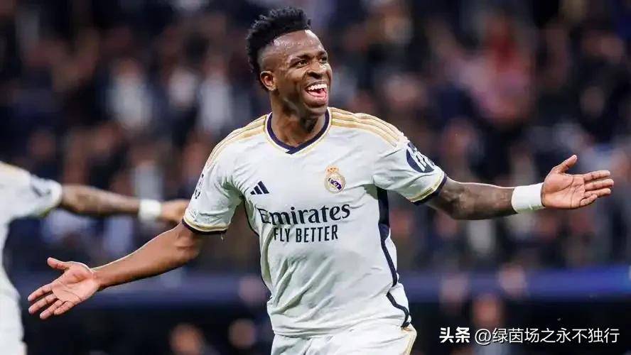 关于世俱杯半决赛-巴黎3-0皇马：新王对决旧王，名帅少帅斗法的信息